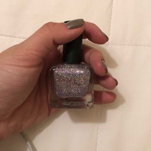 URBAN OUTFITTERS NIGHT MOVES NAIL POLISH